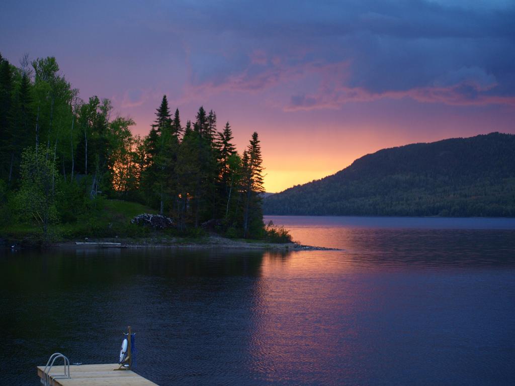 Auberge Sur Le Lac Temiscouata Temiscouata Sur Le Lac Exteriér fotografie